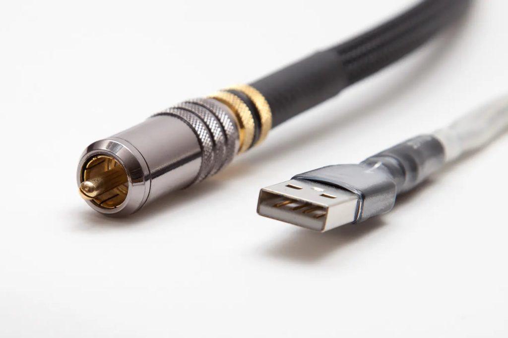 Коаксиальный кабель смартфона: назначение и особенности использования